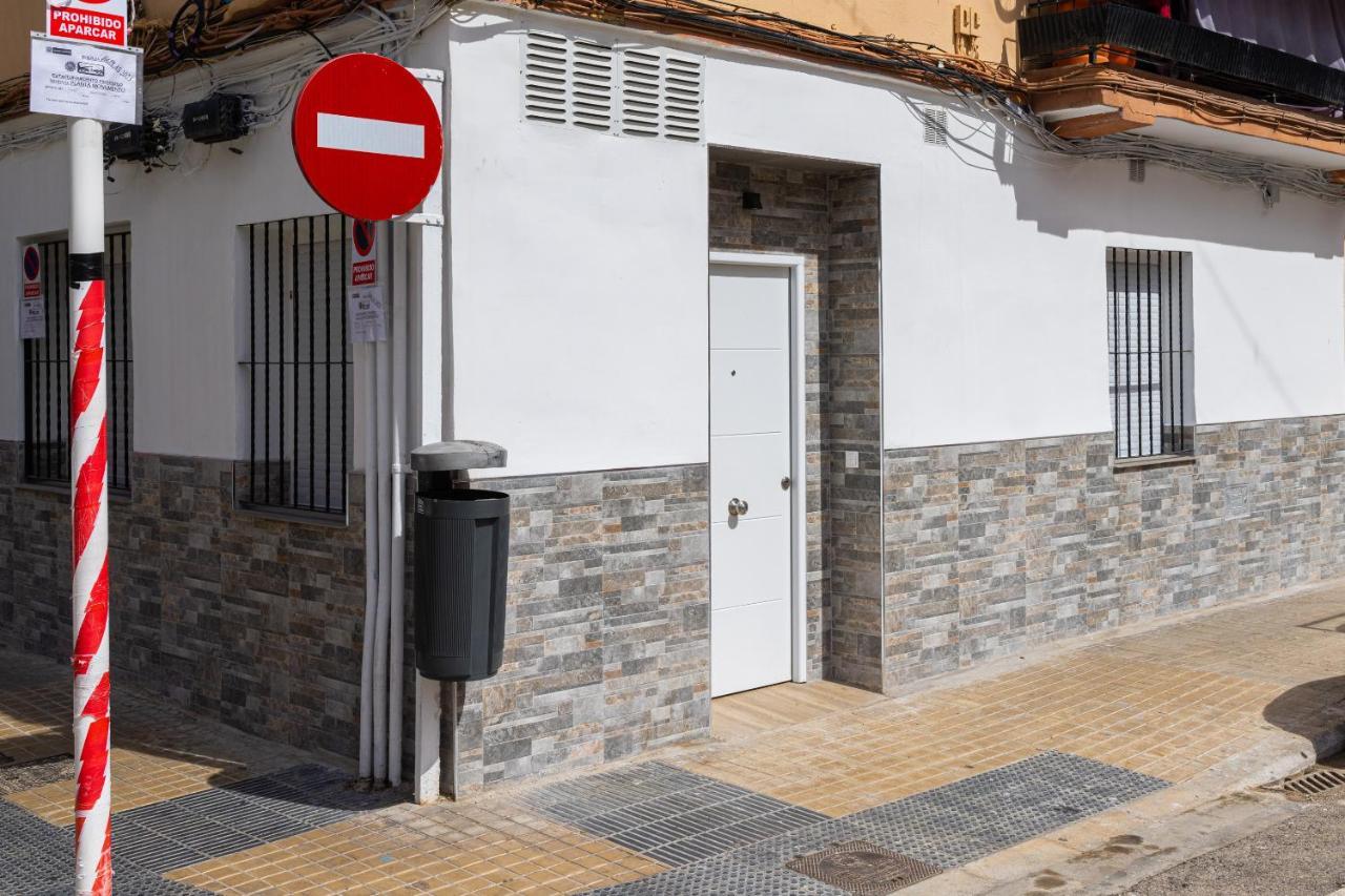 Florit Flats - The Port Avenue Apartment فالنسيا المظهر الخارجي الصورة
